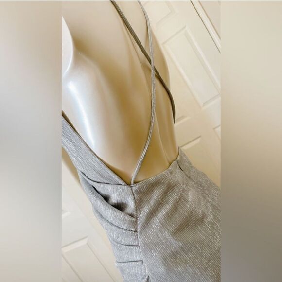 Silver shimmer mini dress A20 - Picture 4 of 7